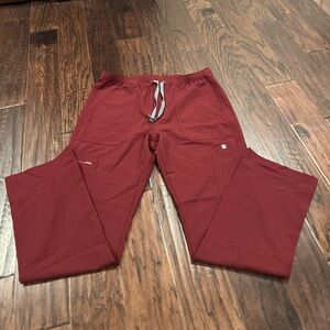 Figs Men's Burgundy Cairo Cargo Scrub Pants Style TM3001  Size Large
